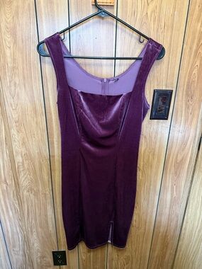 Velvet Plum Sleeveless Bodycon Dress